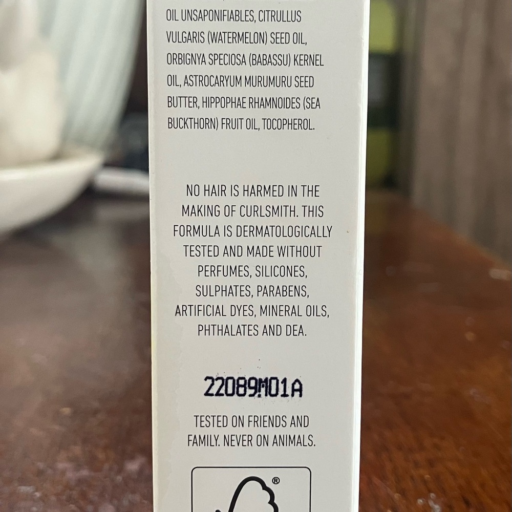 Curlsmith shine oil - Picture 2 of 9